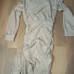 Elegant Cream Ribbed Dress